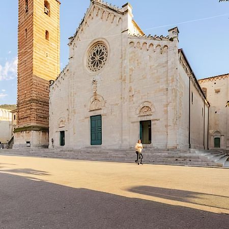 Appartamento A 150M Dal Duomo Pietrasanta Eksteriør billede